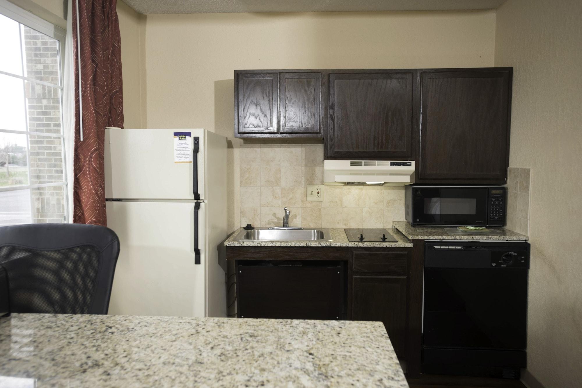 Mainstay Suites Knoxville Airport Алкоа Екстер'єр фото