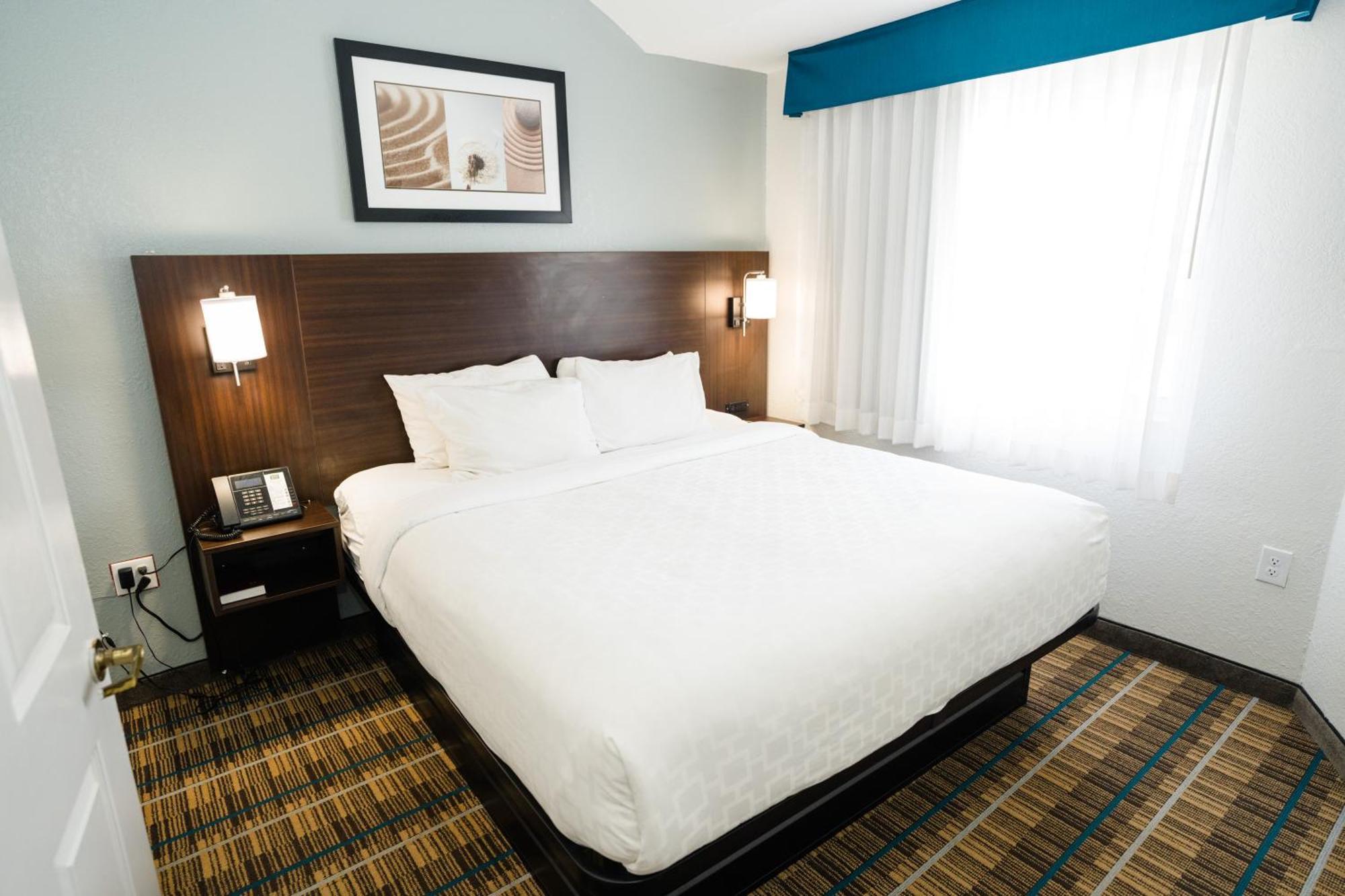 Mainstay Suites Knoxville Airport Алкоа Екстер'єр фото