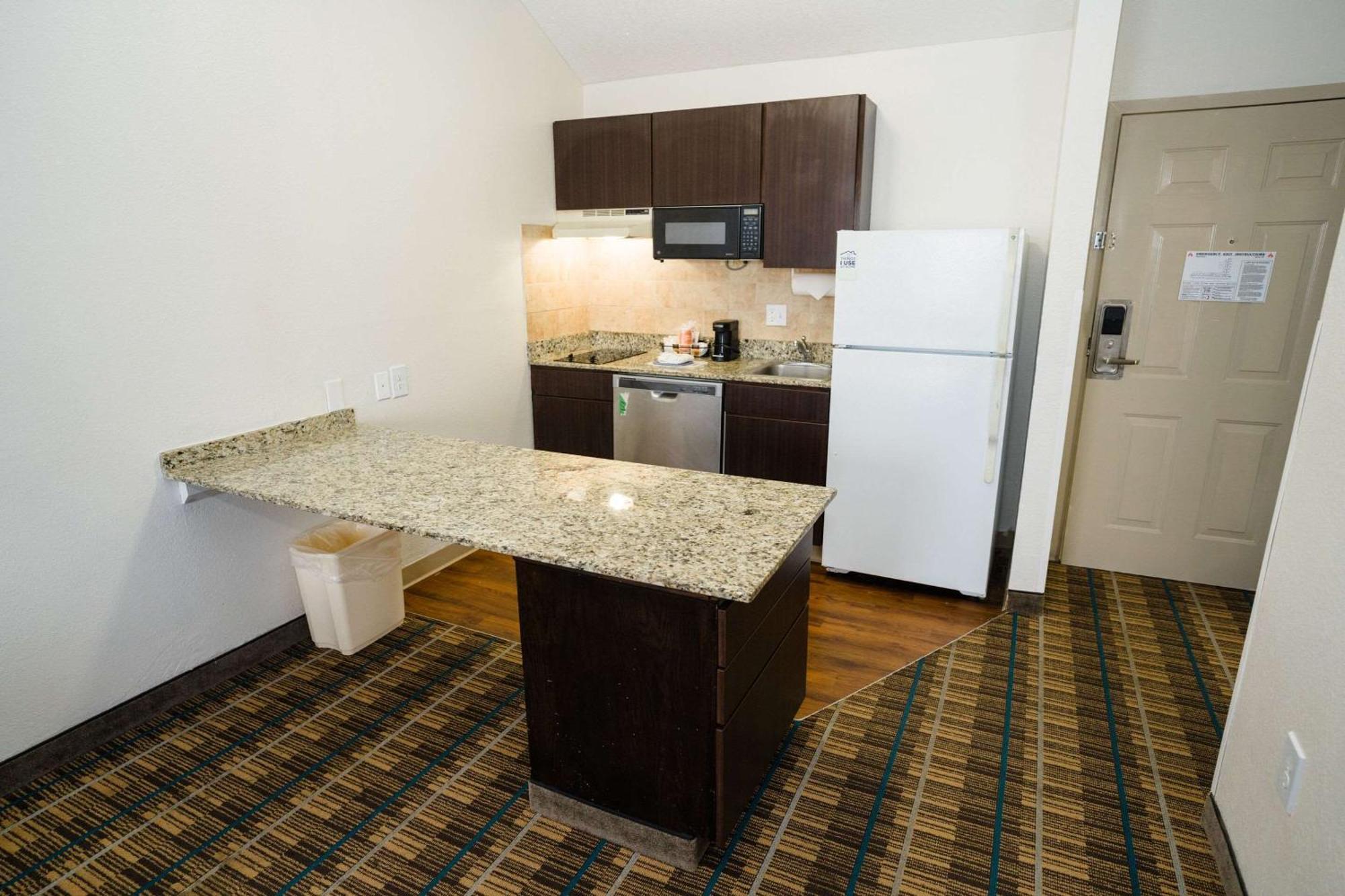 Mainstay Suites Knoxville Airport Алкоа Екстер'єр фото